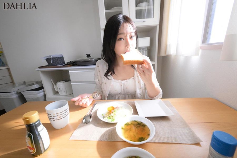 DLDSS-425 screenshot 1 The best wife and I have our first real creampie pregnancy attempt. Welcome to the tense and thrilling married life of intimate sex! Mitsuha Chiharu