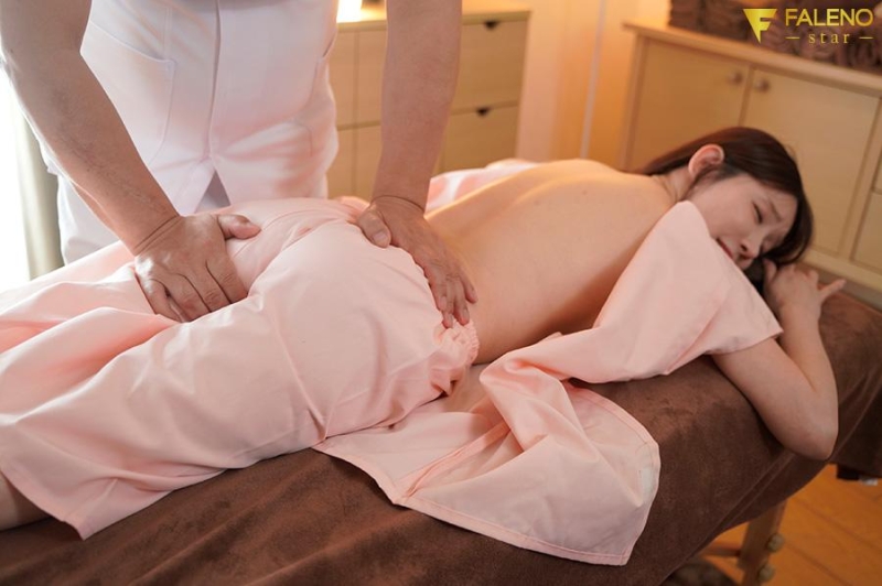 FNS-118 screenshot 1 I was caught in my husband's trap... I was seduced by the pleasure of the big-cocked masseuse and was cuckolded. Goddess Jun