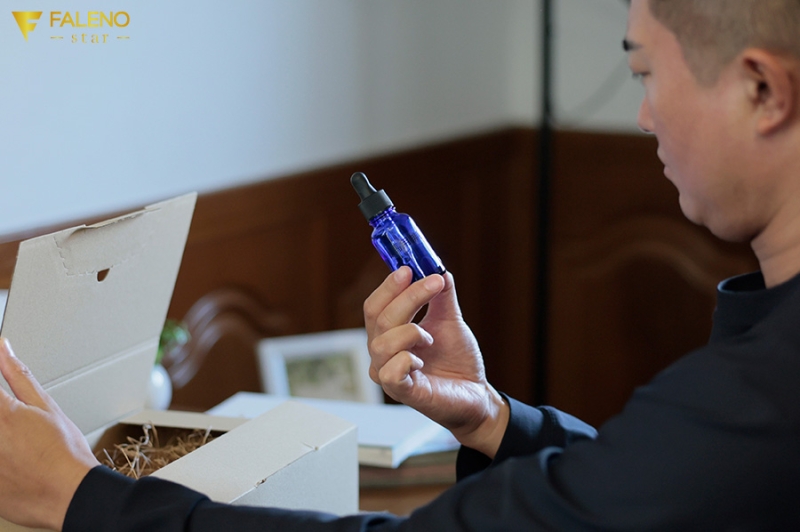 FNS-195 screenshot 1 Female employee Ranran Fujii was put into heat with an ovulation-inducing drug for horses, then forced to ride a horse-sized penis in a horse-like piston riding position, and had her hips thrusted and was ejaculated into every day.